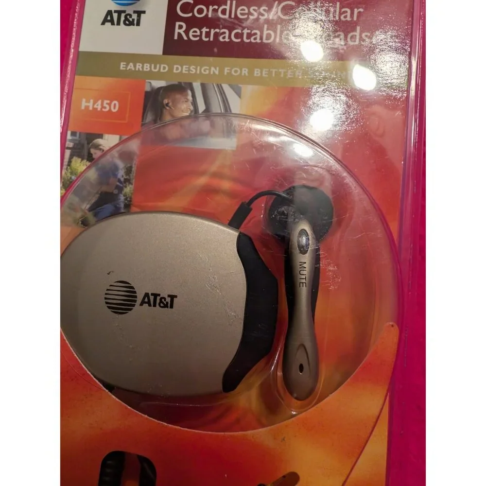 NEW AT&T H450 Cordless Cellular Retractable Headset 2.5mm Jack Earbud Mute Clip